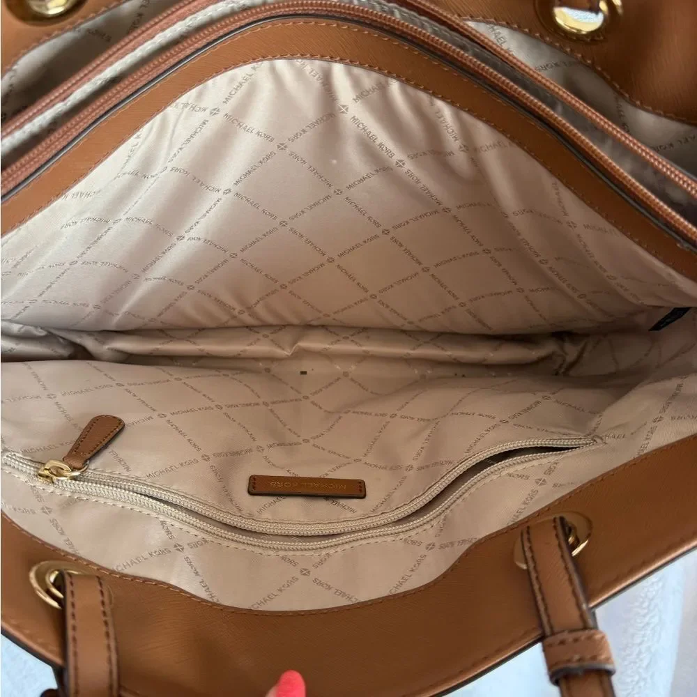 Michael Kors Signature Brown and Tan Tote - Picture 13 of 15